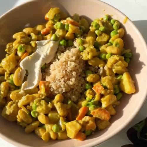 Curried Butter Beans Cozy, Creamy, and Full of Veggies!